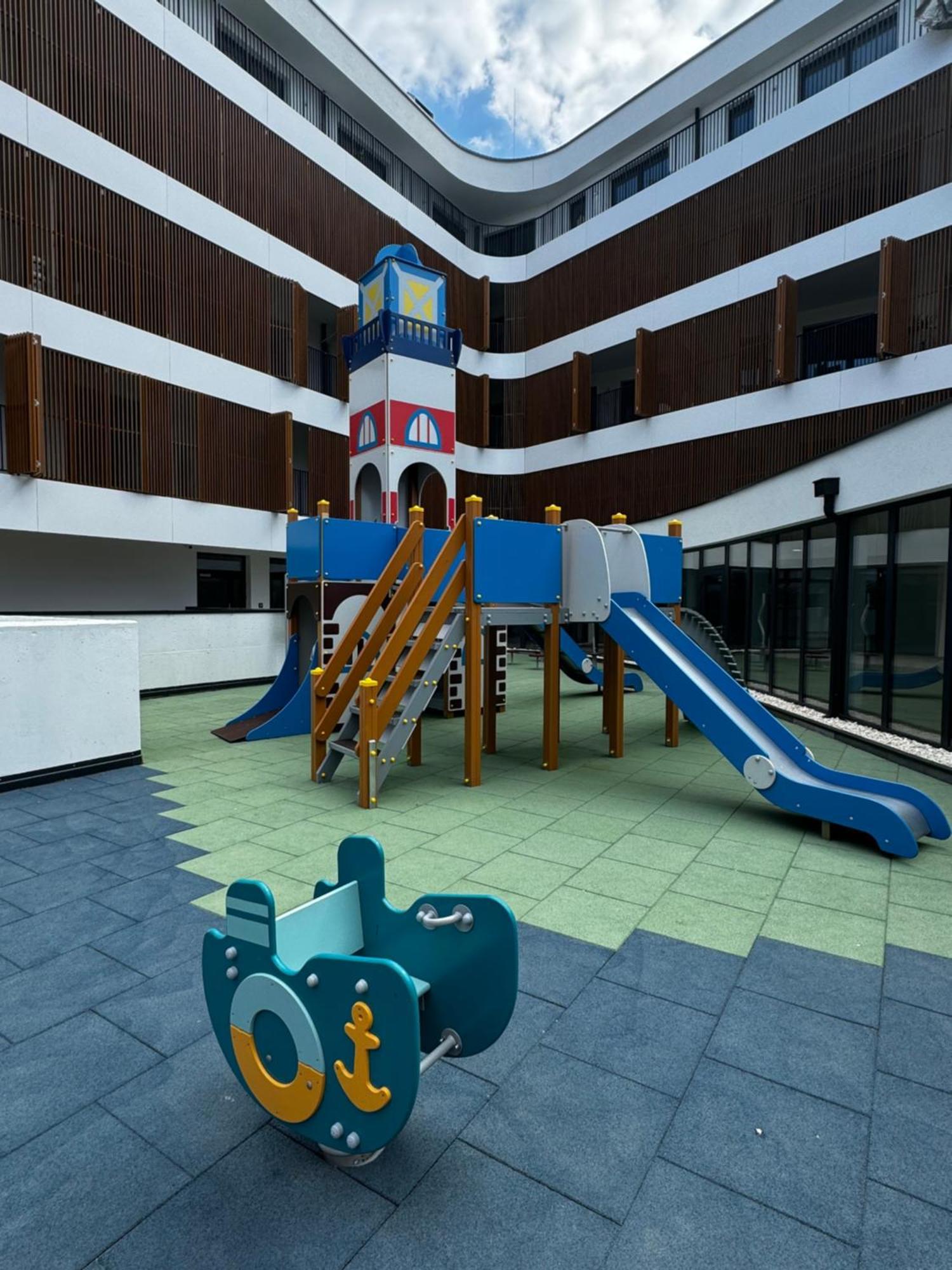 Baltic Waves Resort Apartment A012 Free Parking Miedzyzdroje Buitenkant foto
